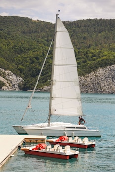 village club les hyvans