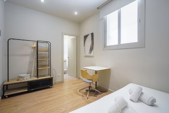 ola living hostal diagonal