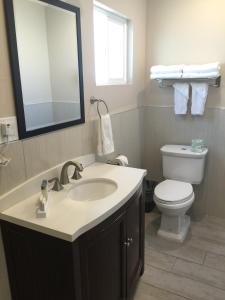 el royale hotel near universal studios