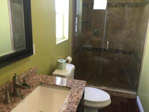 el royale hotel near universal studios