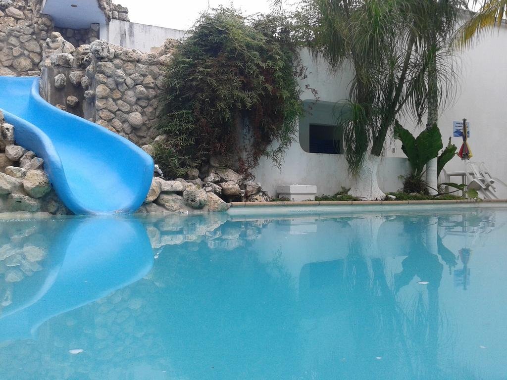 hotel casa flores de tikal