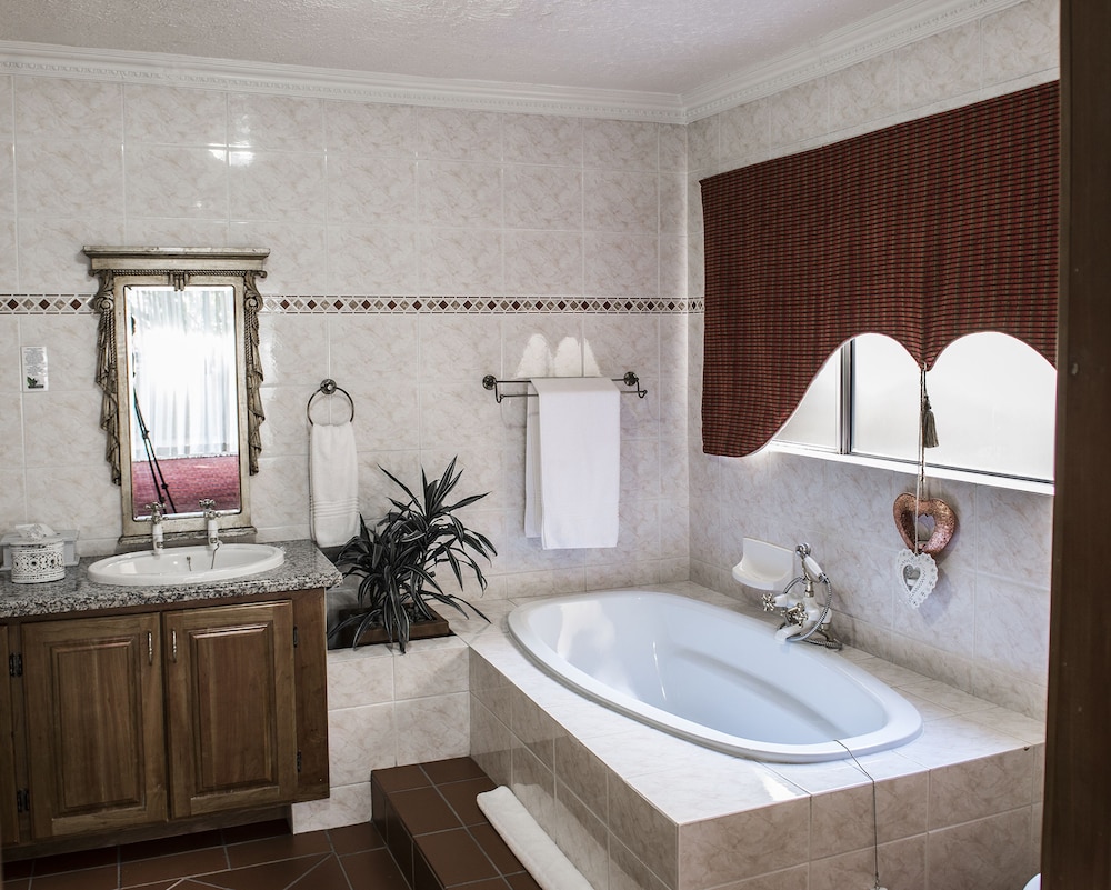 sunward park guest house and conference centre