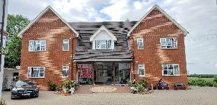 stansted airport lodge