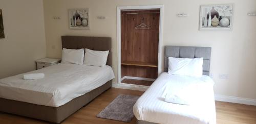 stansted airport lodge