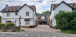 stansted airport lodge