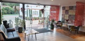 stansted airport lodge