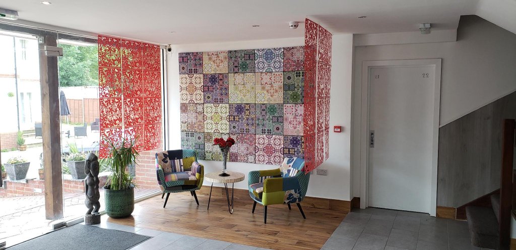 stansted airport lodge