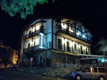 Hostal La Maya,Madrid>>Cercedilla,3 star