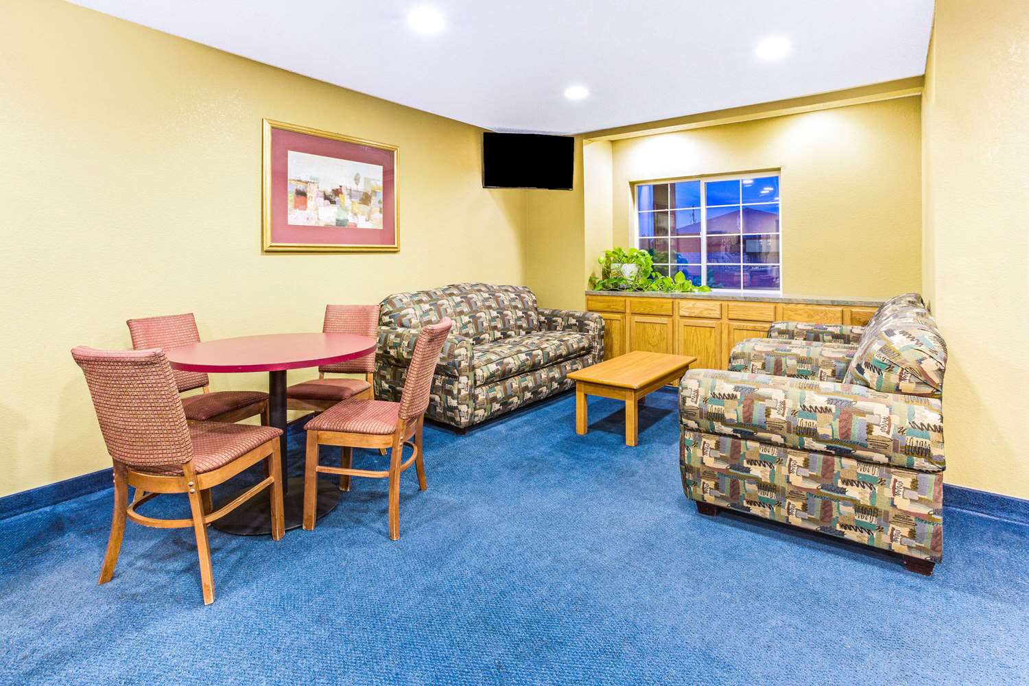 spark by hilton parker denver se