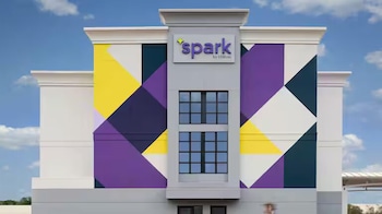 Spark By Hilton Parker Denver Se,,2 star
