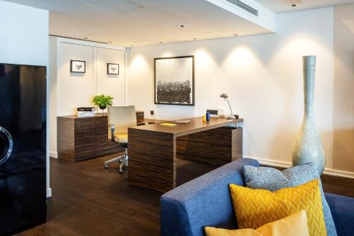 voco orchard singapore by ihg