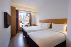 Ibis Singapore On Bencoolen,Near National Museum Of Singapore,4 star