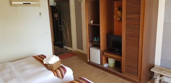 ming jun holiday inn