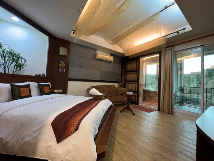 ming jun holiday inn