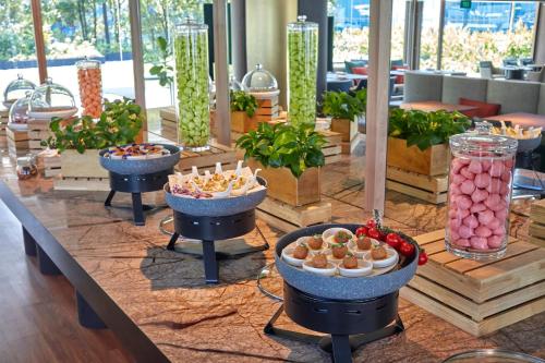 parkroyal collection marina bay singapore