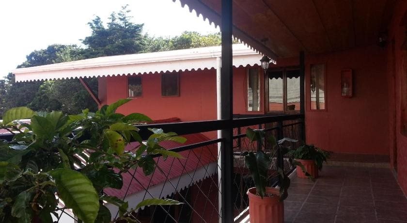 manakin lodge monteverde