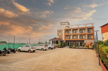 ritz valley resort