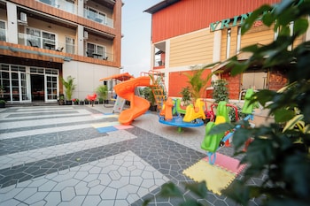 ritz valley resort