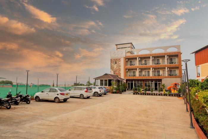 ritz valley resort