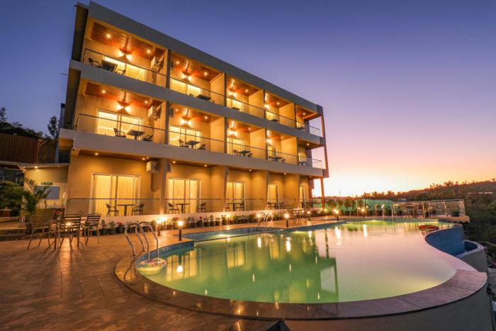 ritz valley resort
