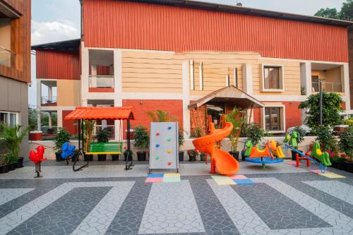 ritz valley resort