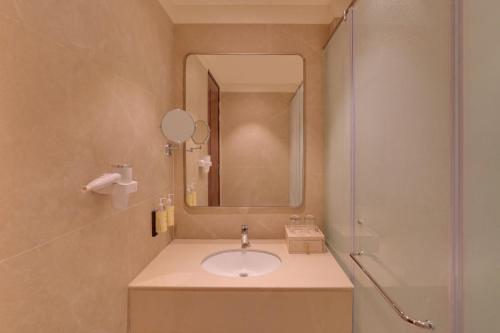 lemon tree hotel sri ganganagar