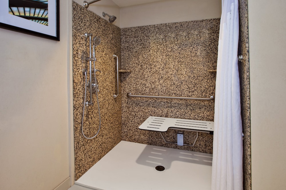 holiday inn morgantown university area by ihg