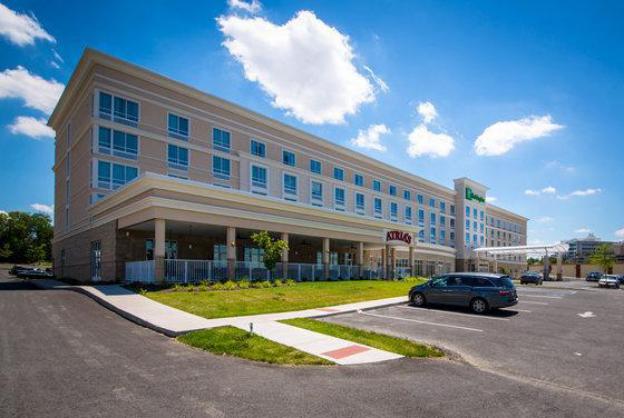 holiday inn morgantown university area by ihg