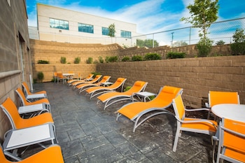 Holiday Inn Morgantown - University Area By Ihg,North Hills>>Morgantown,3 star