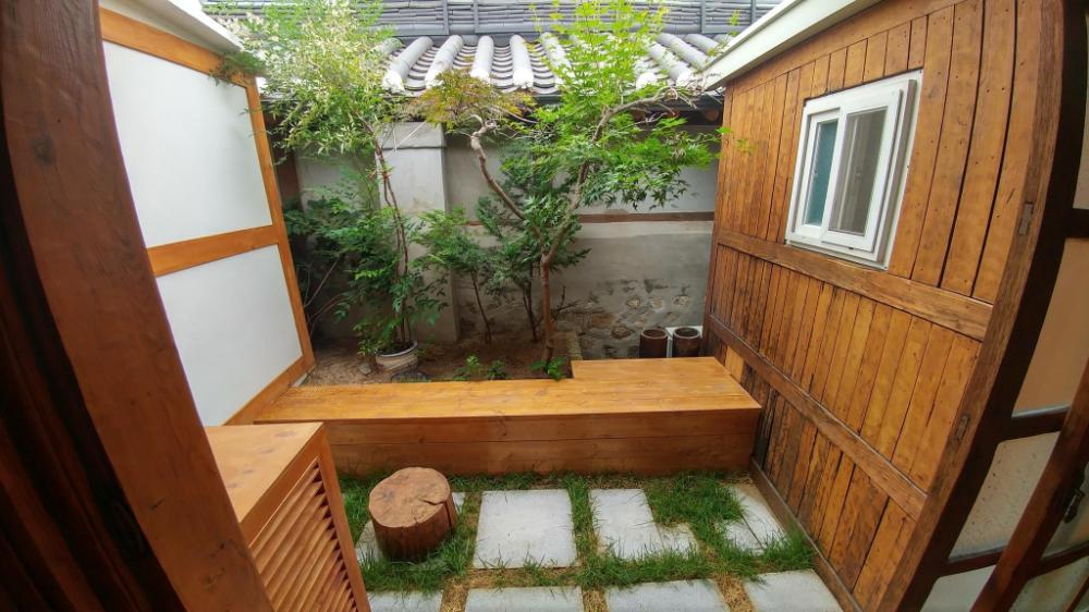 so hyeon dang hanok guesthouse