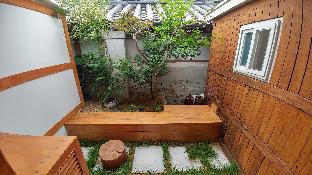 so hyeon dang hanok guesthouse