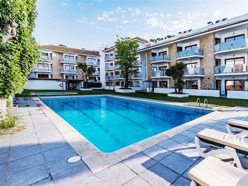 apartamentos sunway apollo