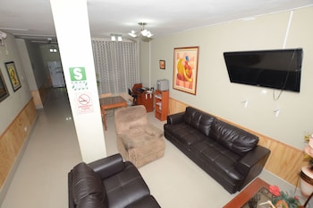 Hostal Regional,Piura>>Castilla,2 star