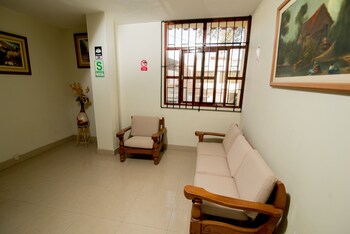 Hostal Regional,Piura>>Castilla,2 star