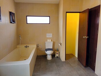 baan me suk spa and resort hua hin