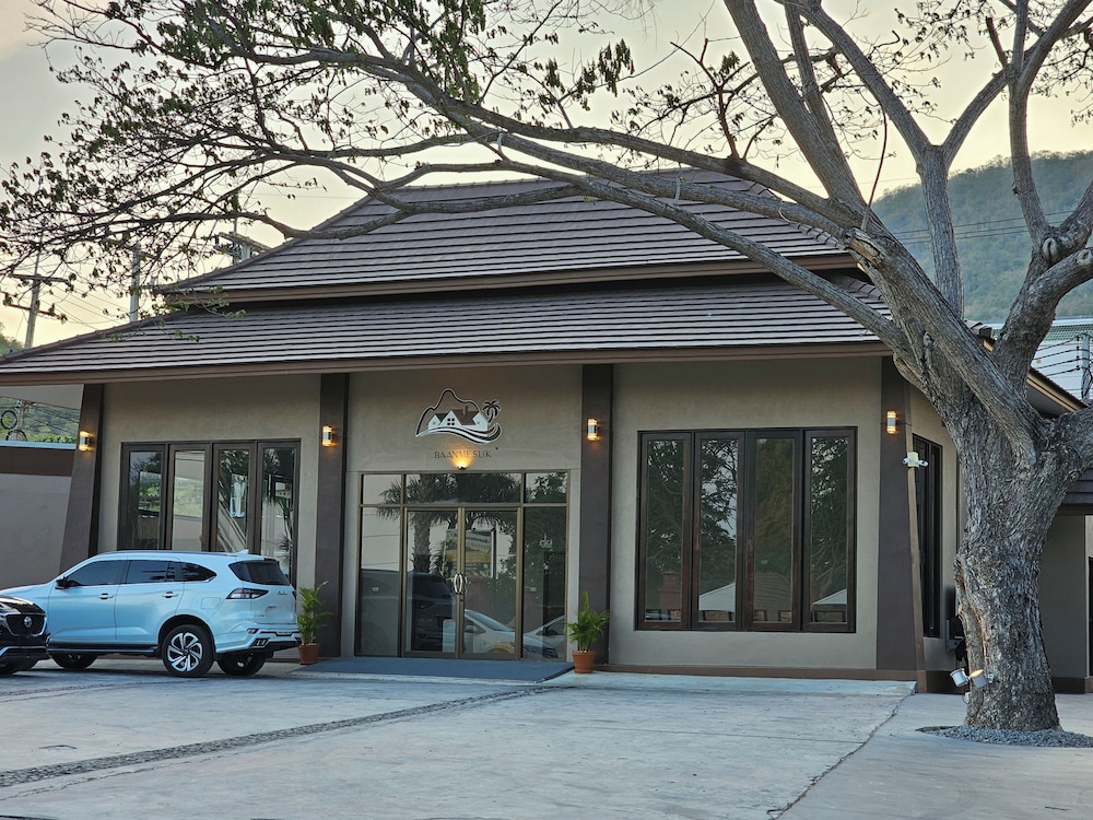 baan me suk spa and resort hua hin