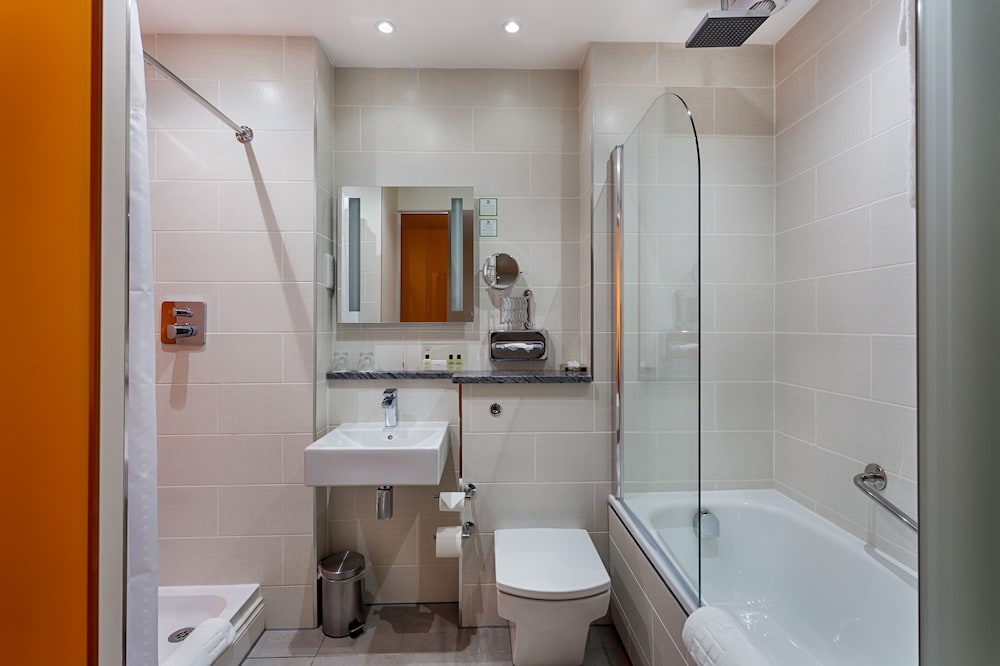 holiday inn sittingbourne by ihg
