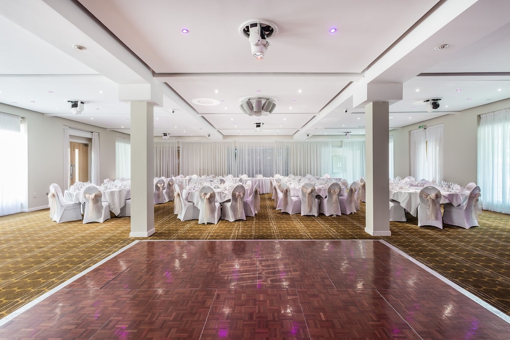holiday inn sittingbourne by ihg