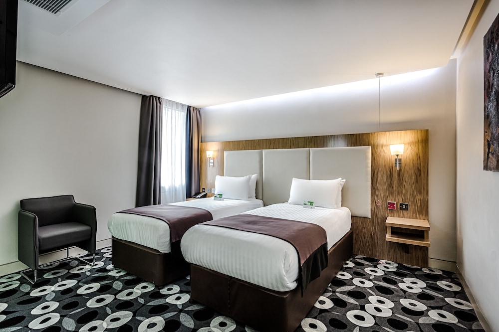 holiday inn sittingbourne by ihg
