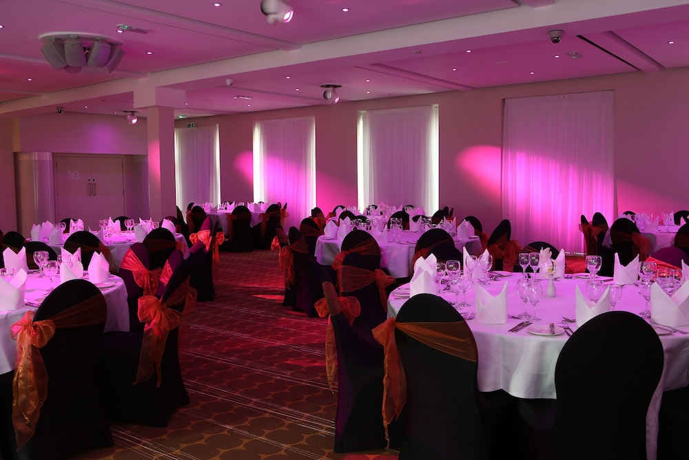 holiday inn sittingbourne by ihg