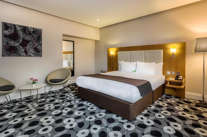 holiday inn sittingbourne by ihg