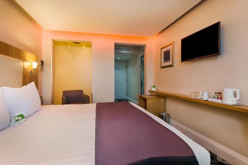 holiday inn sittingbourne by ihg