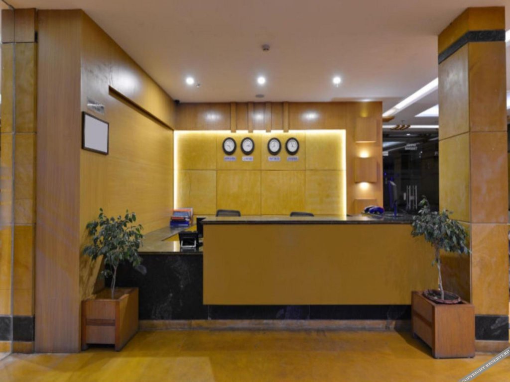 Modi Hotel & Resorts,Railway Station Road,2 star