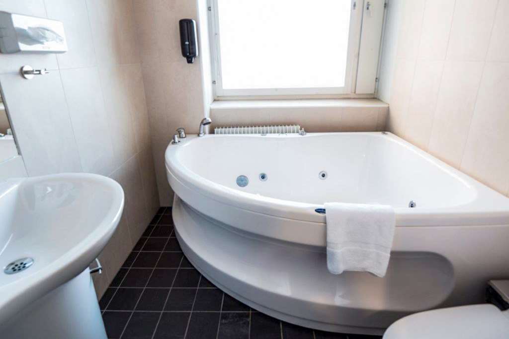 comfort hotel skelleftea