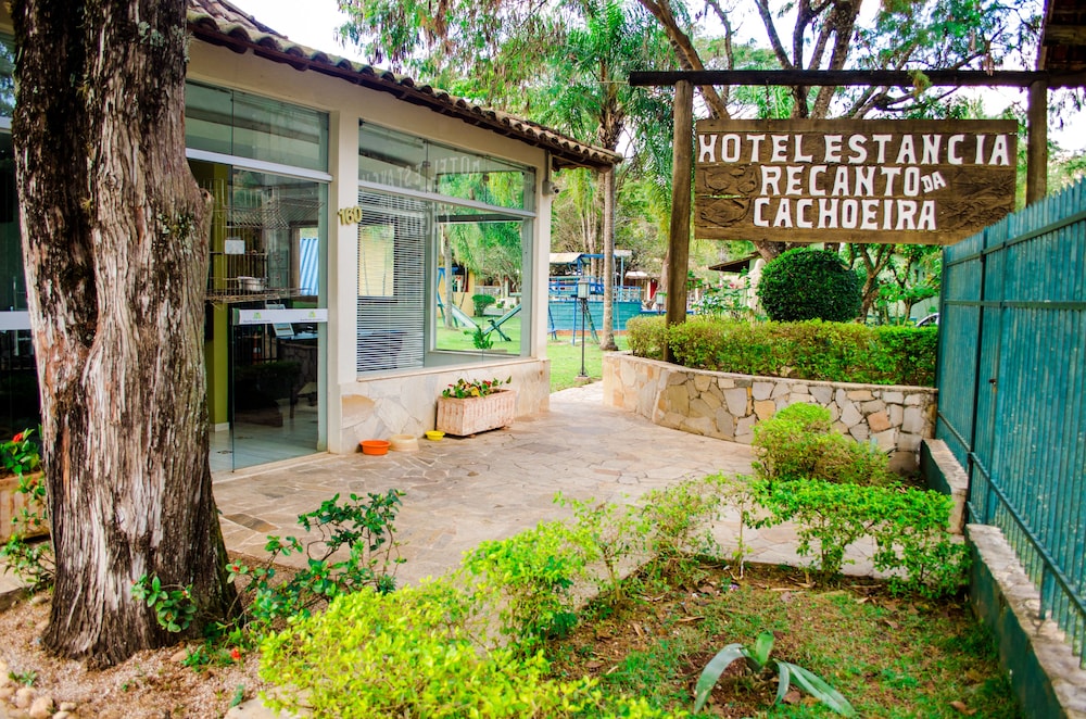 hotel recanto da cachoeira