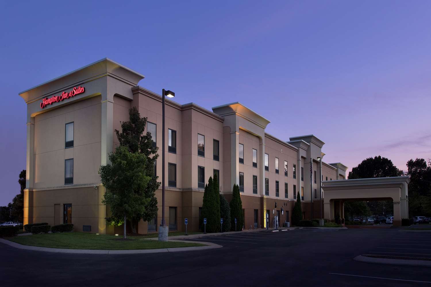 hampton inn and suites nashville smyrna