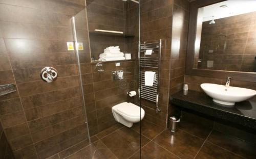 best western plus aston hall hotel