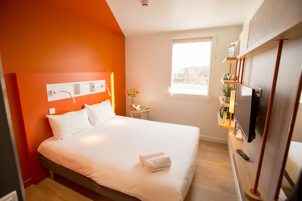 ibis budget cherbourg la glacerie