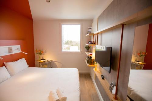 ibis budget cherbourg la glacerie
