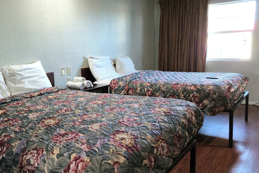 deluxe inn motel by oyo grand prairie interstate 30